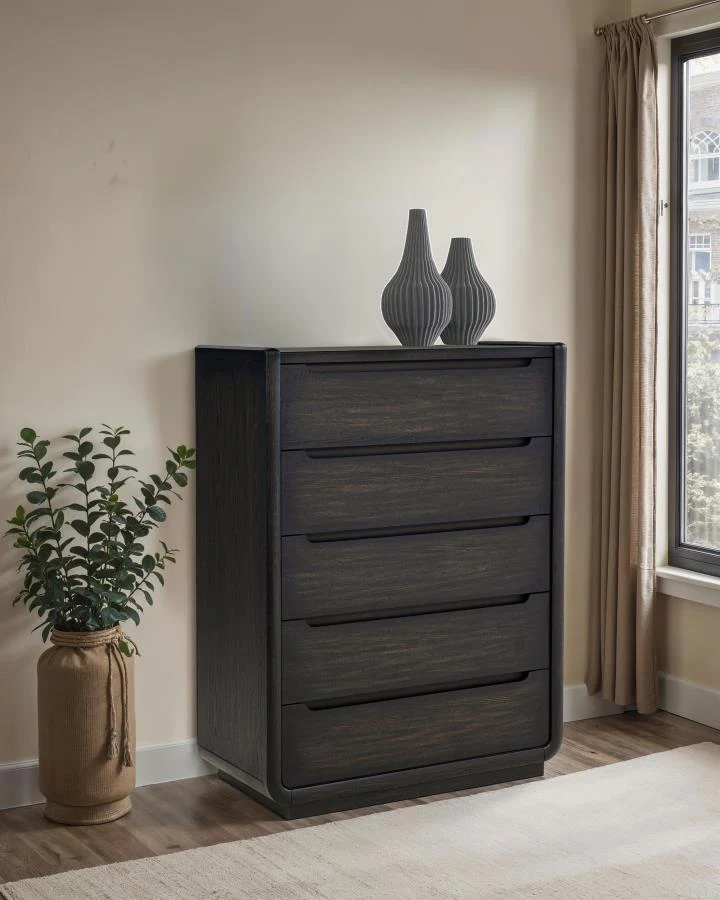 Leandro Bedroom Set photo 2