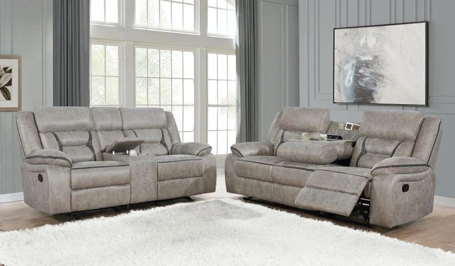 Greer Livingroom Set photo 3