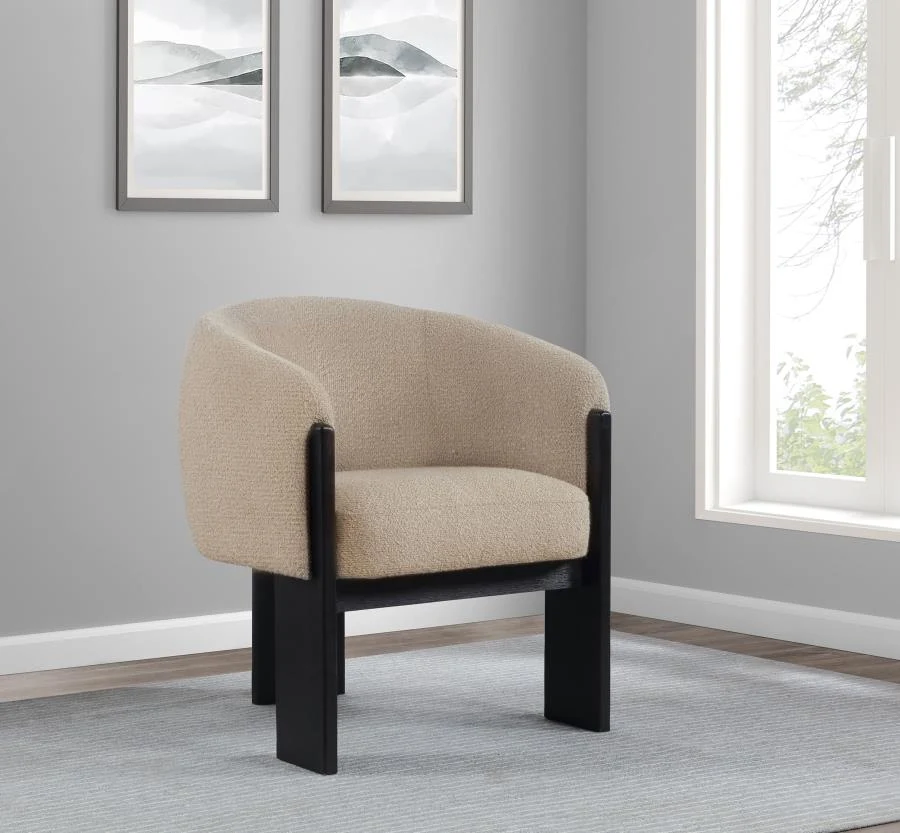 Valdez Accent Chair photo 2