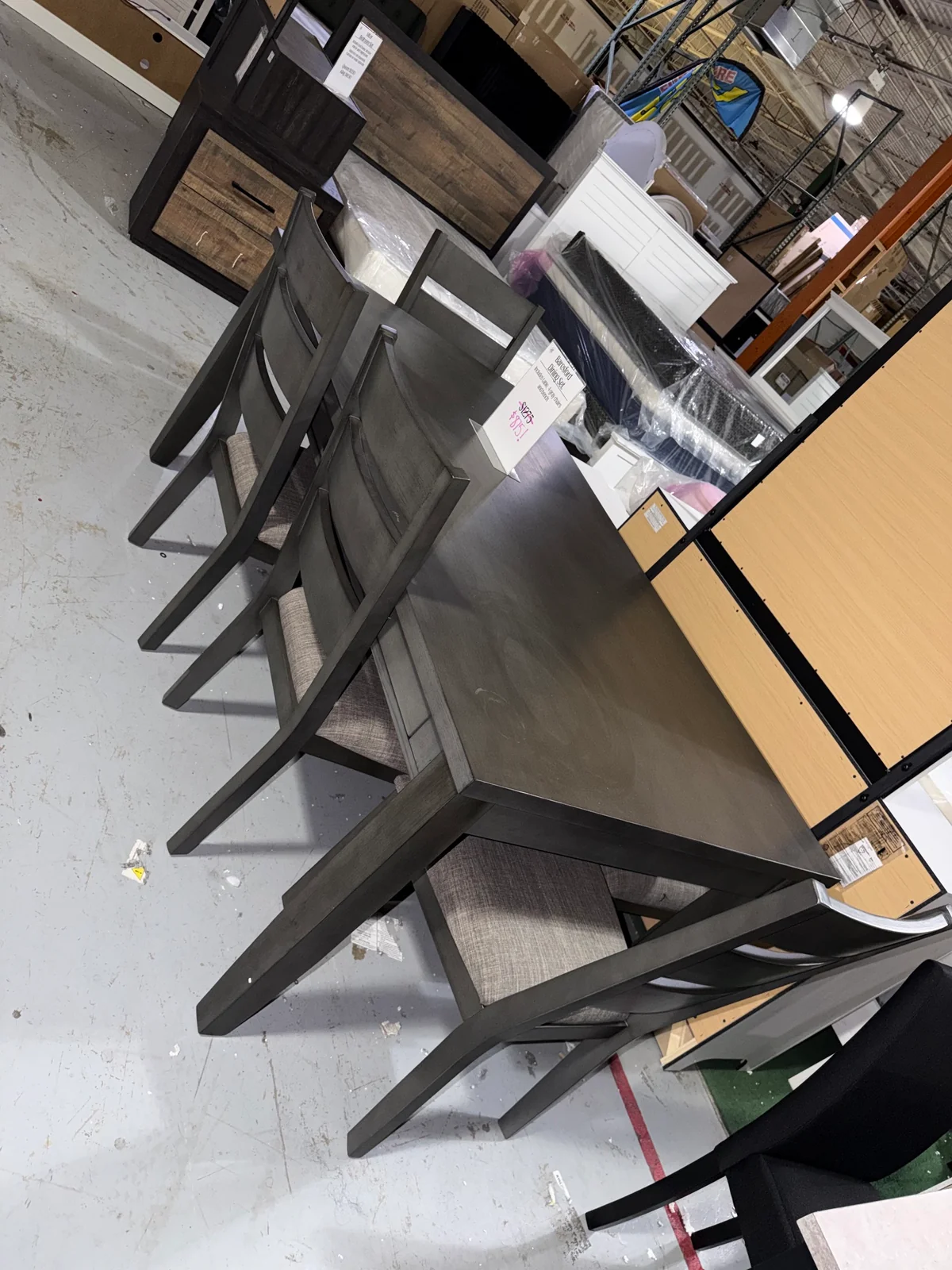 Baresford Dining Set photo 2