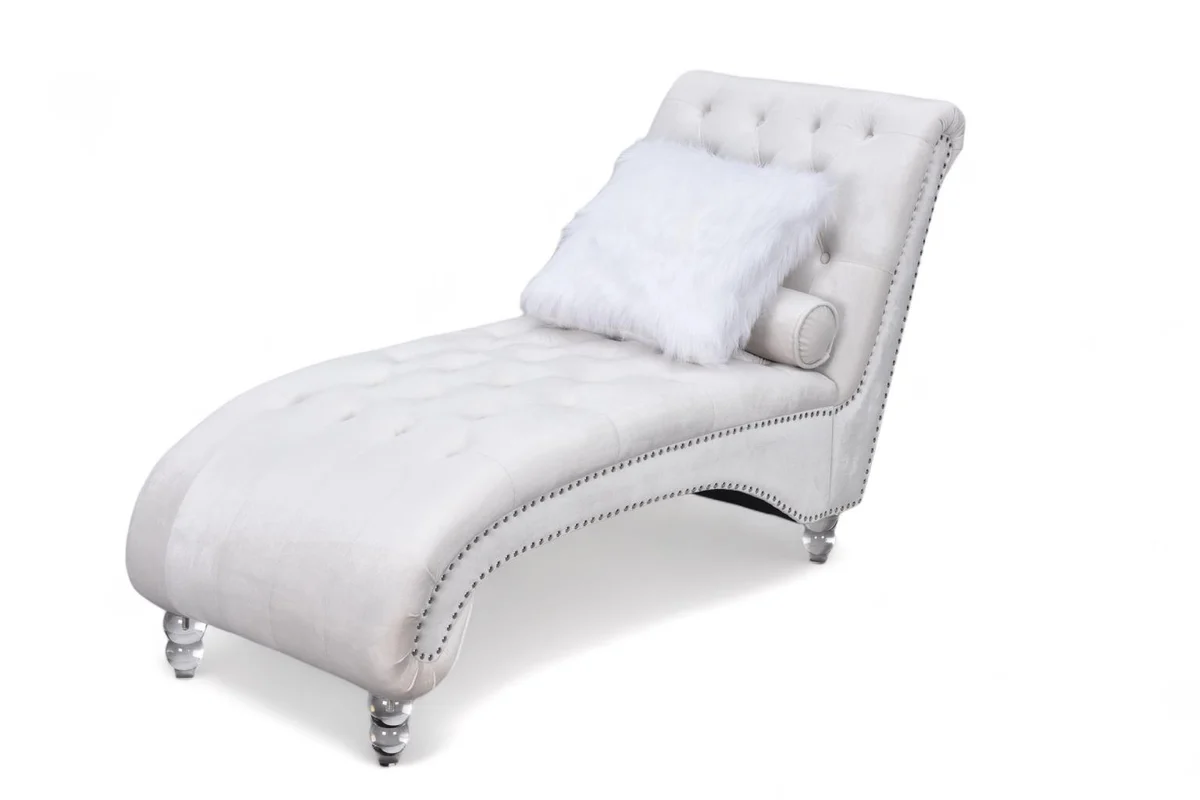 Posh Chaise photo 2