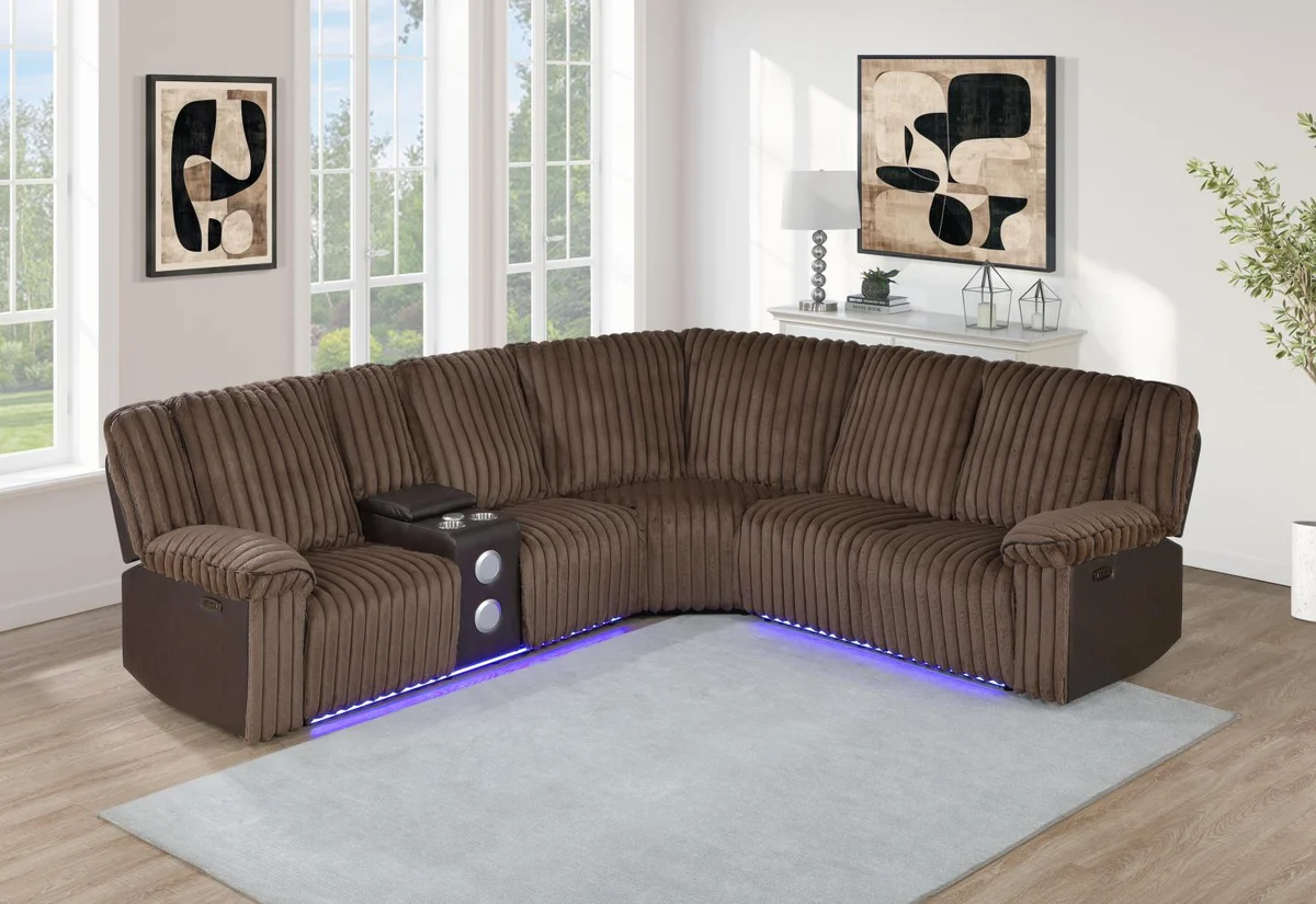 Lainey Sectional photo 3