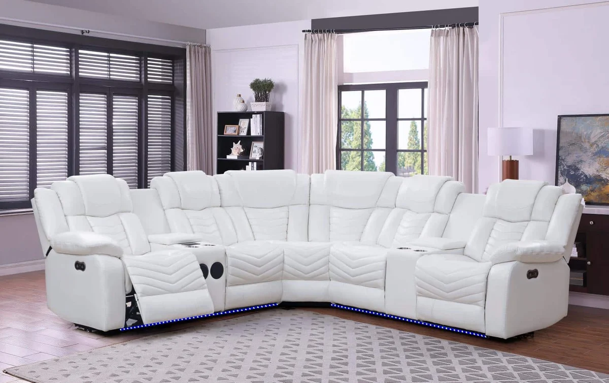 Power Reclining Sectional photo 3