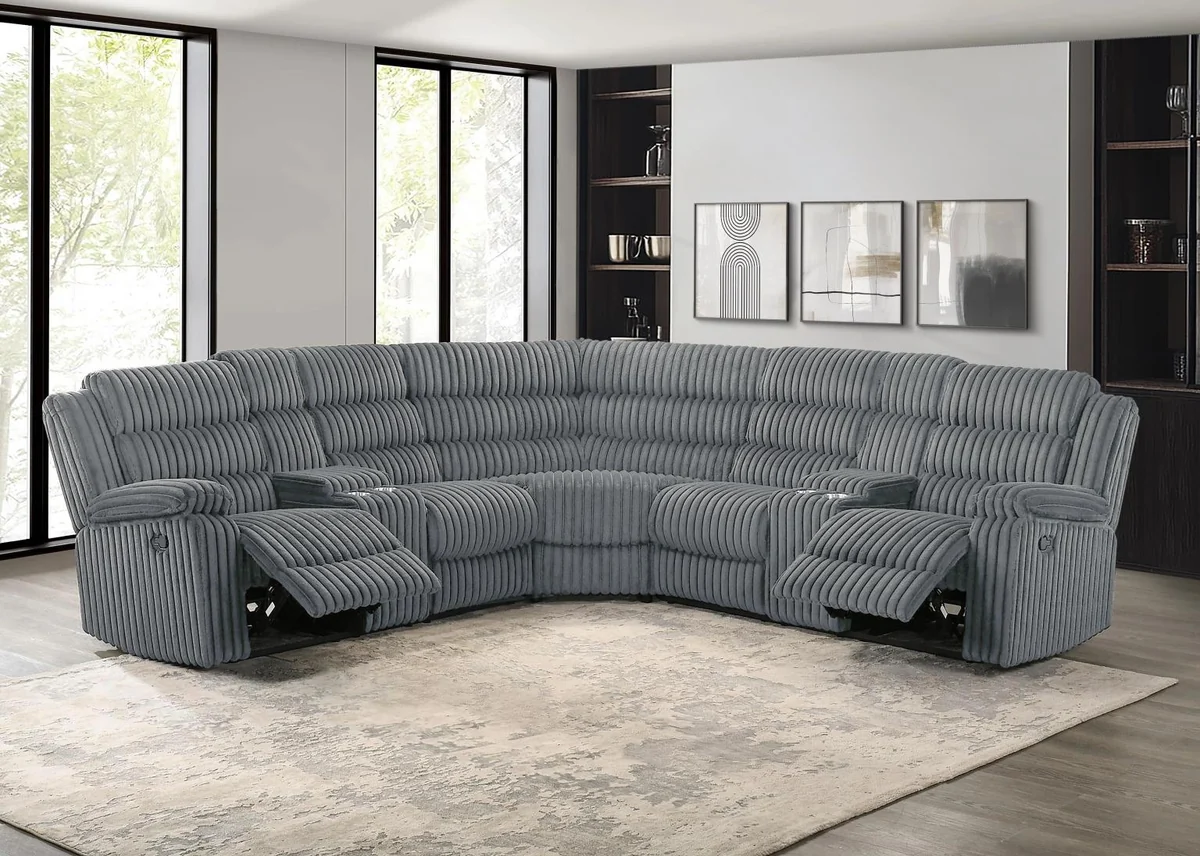 Nexus Sectional photo 3