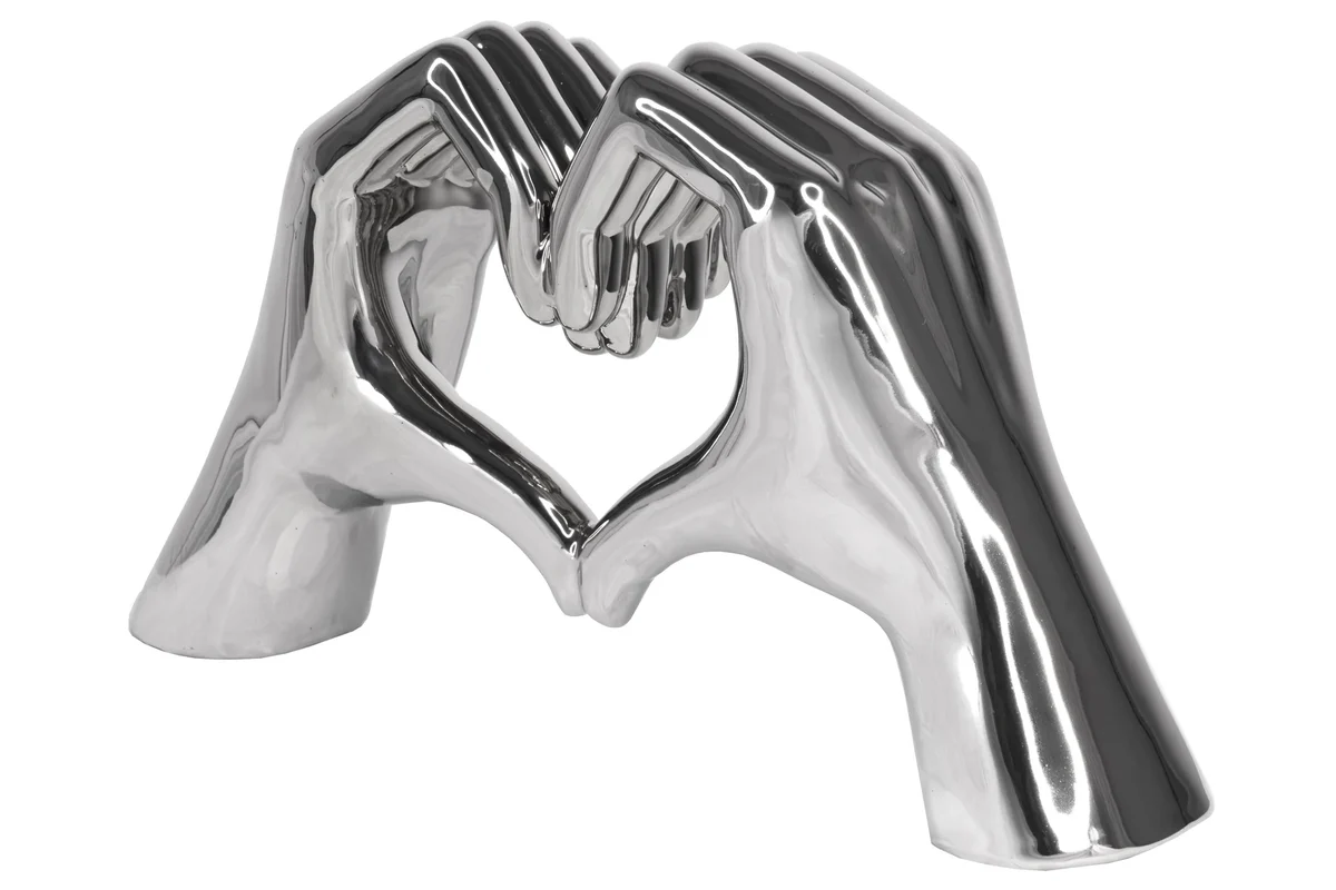 Heart Shaped Hands Sculpture photo 4
