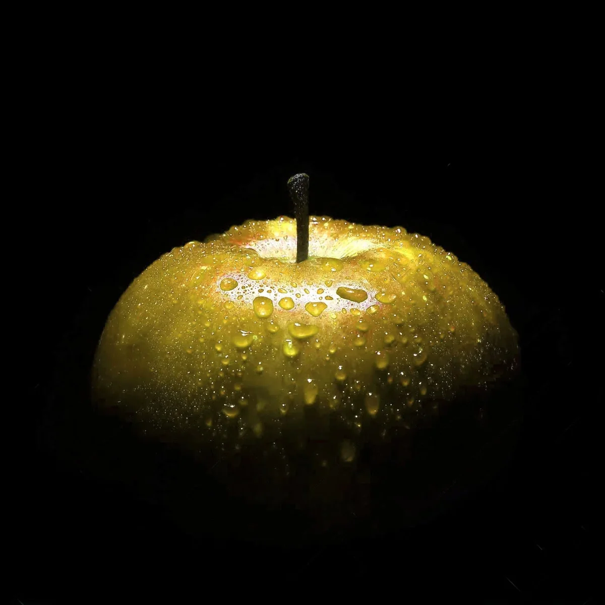 Kitchen Apple Glass Wall Art photo 3