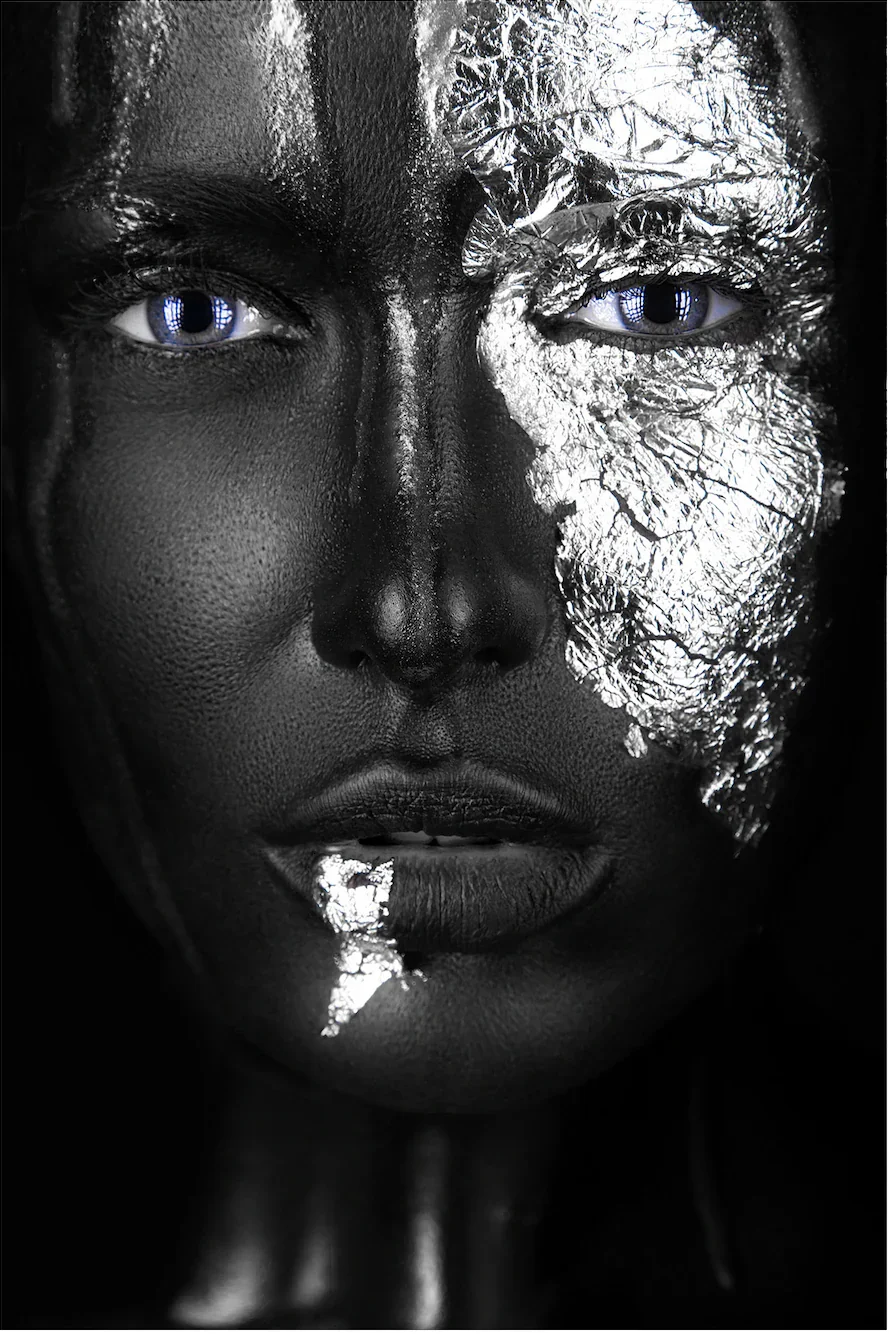Modern Women Pose Glass Wall Art photo 3