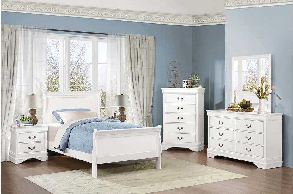 Louis Philippe/Mayville Bedroom Set photo 3