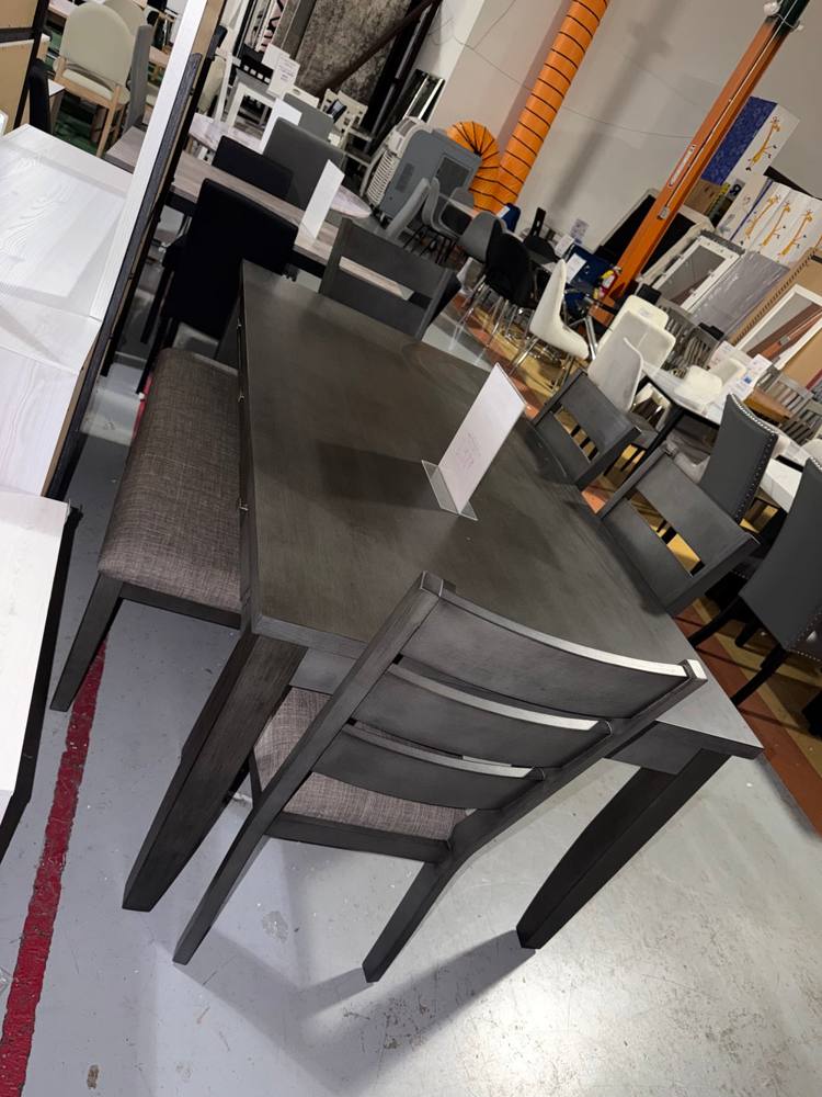 Baresford Dining Set