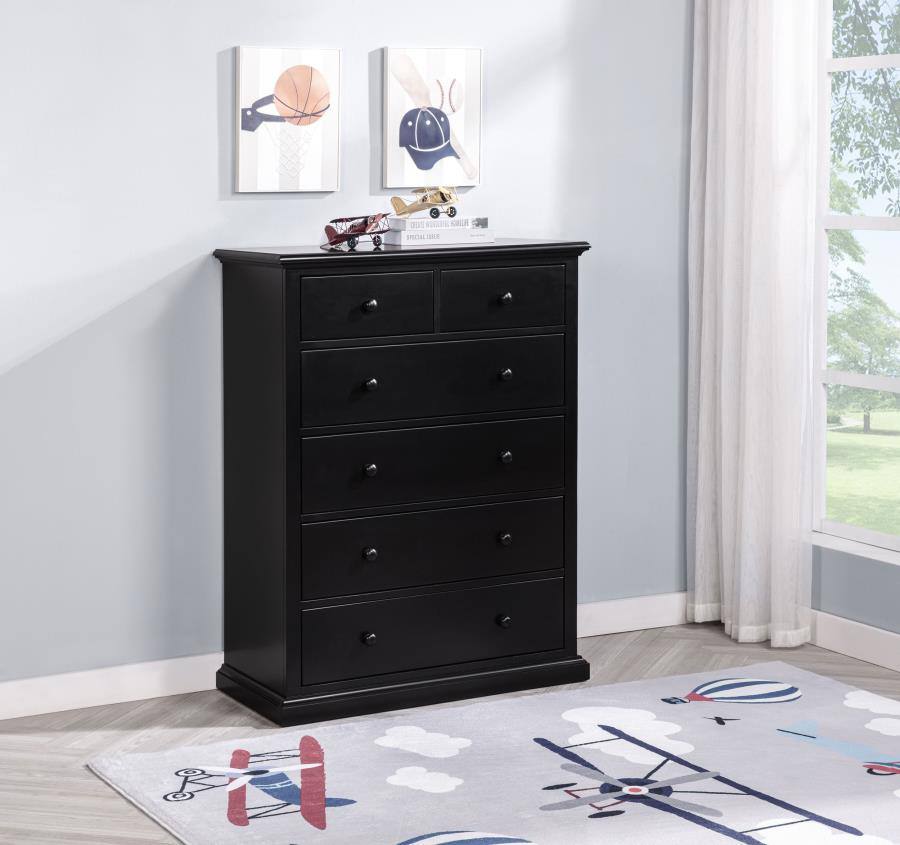 Sumerlin Chest Black